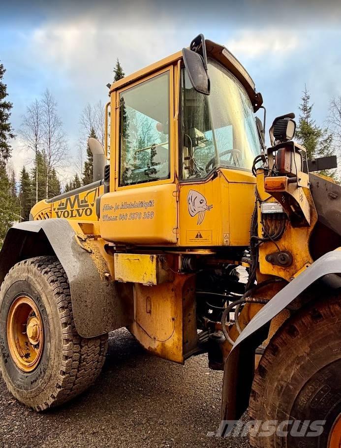 Volvo L 90 E Incarcator pe pneuri