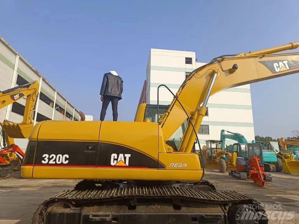 CAT 320 C Excavatoare pe șenile
