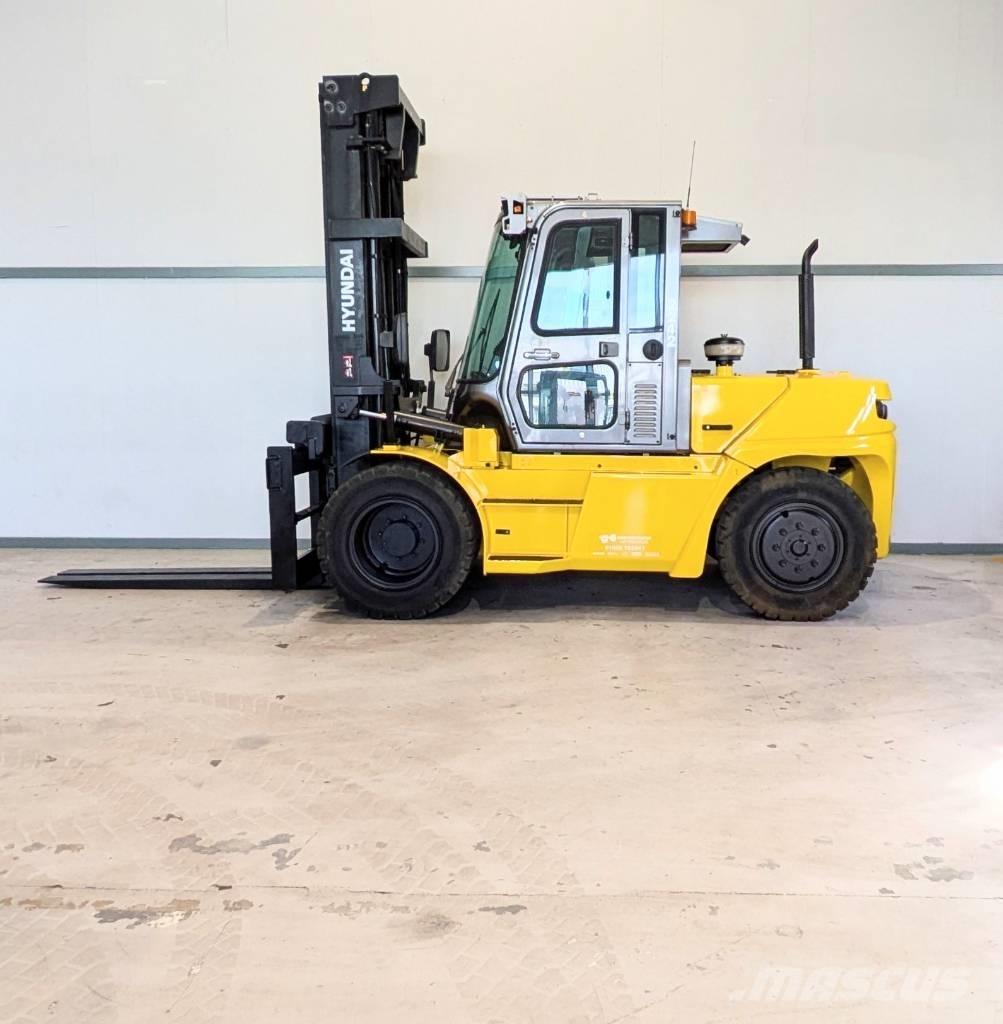 Hyundai 80 D-9 Stivuitor diesel