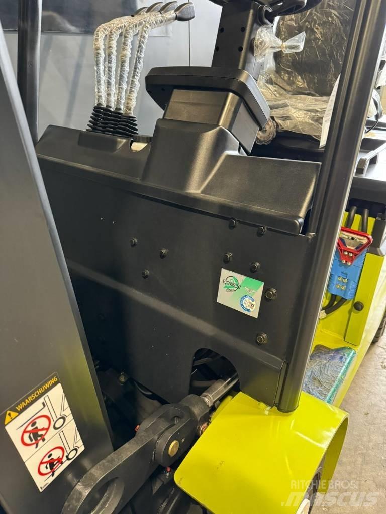 Clark EPX 25 I Stivuitor electric