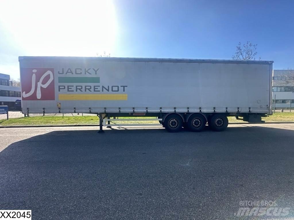 Fruehauf Tautliner Semi-remorca speciala