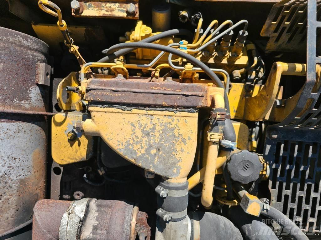 Komatsu PW 170-6 Excavatoare cu roti