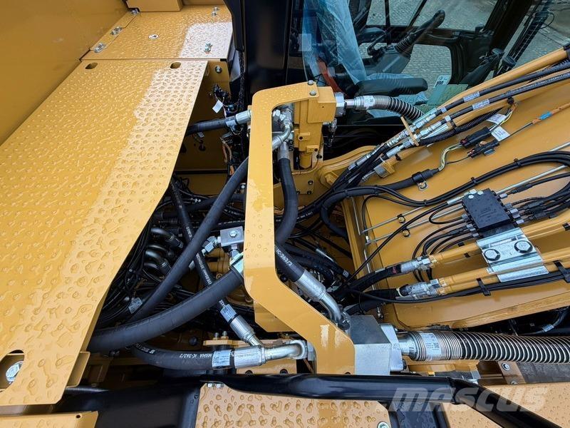 CAT 323-07 Excavatoare pe șenile
