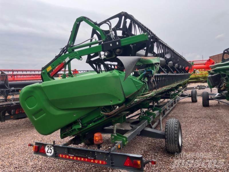 John Deere T 670 Combine de secerat
