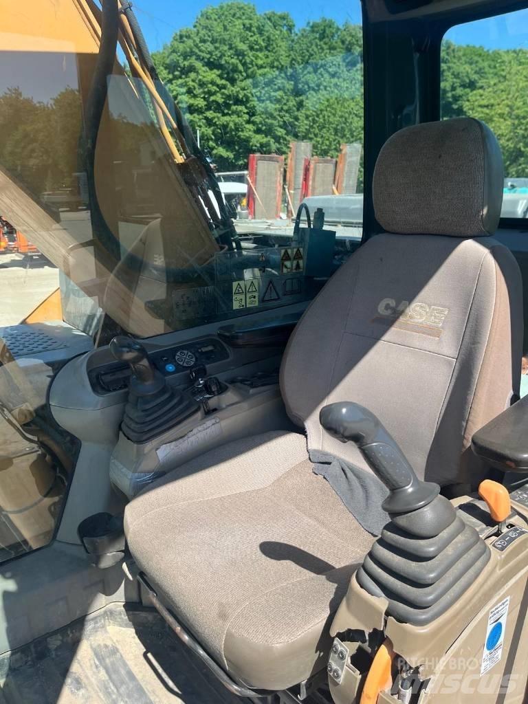 CASE CX 210 B Excavatoare pe șenile
