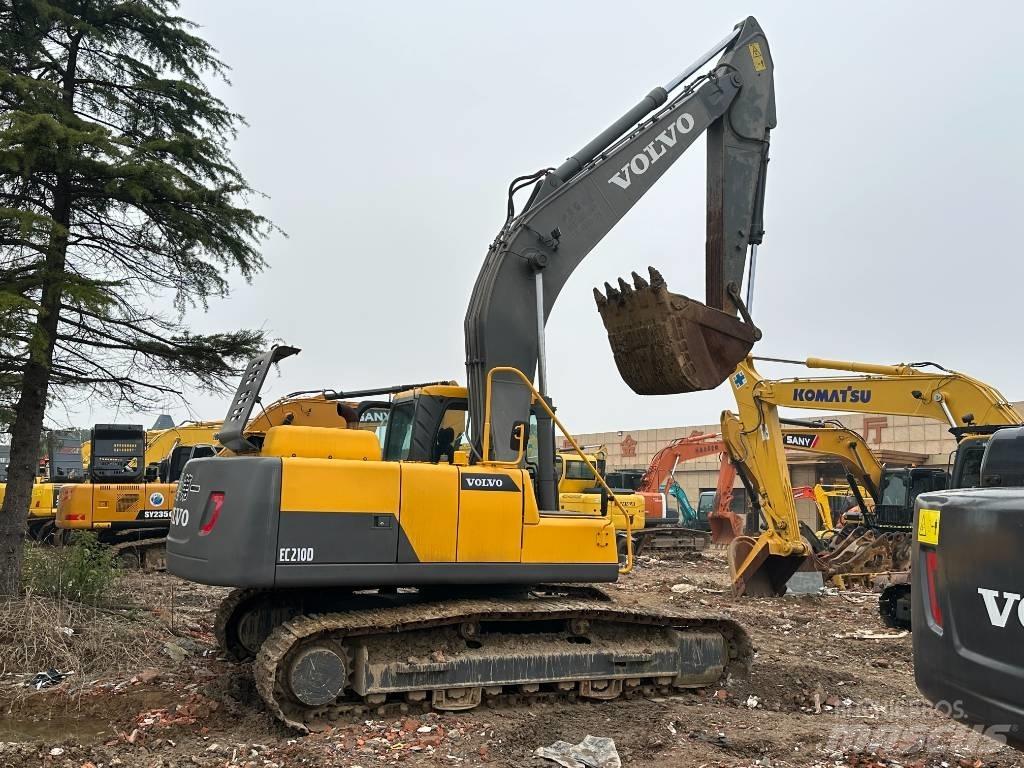 Volvo EC210D Excavatoare pe șenile
