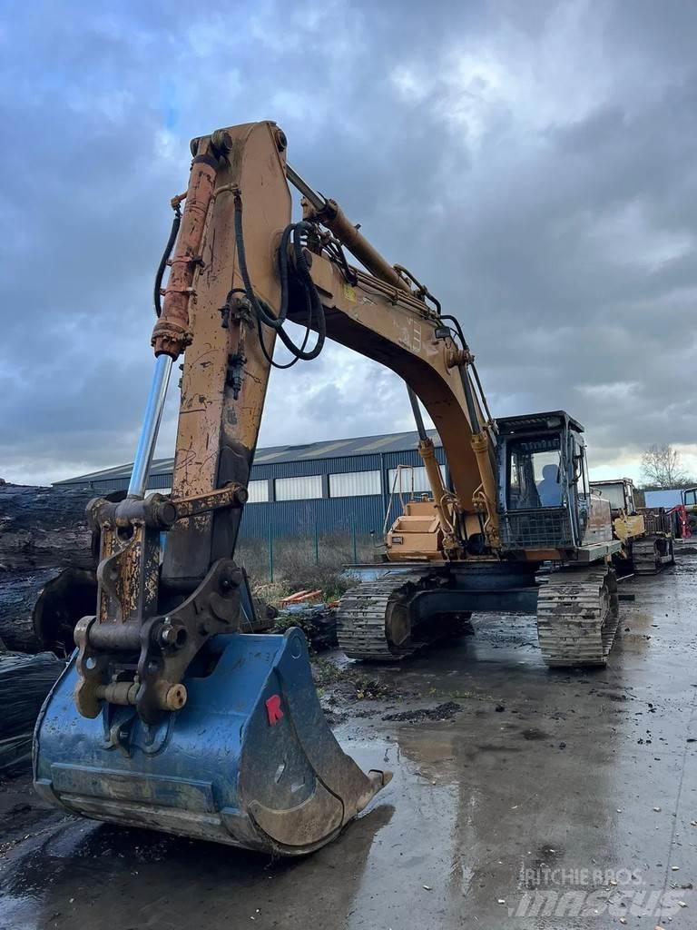 CASE 9033 Excavatoare pe șenile
