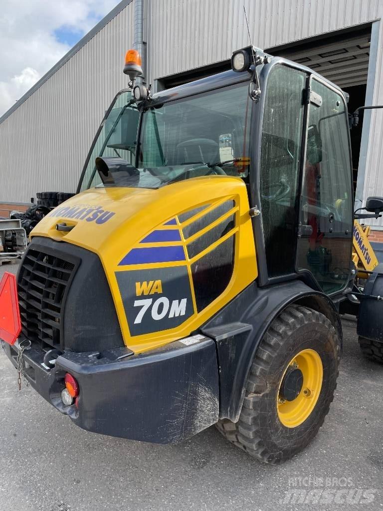 Komatsu WA 70 Incarcator pe pneuri