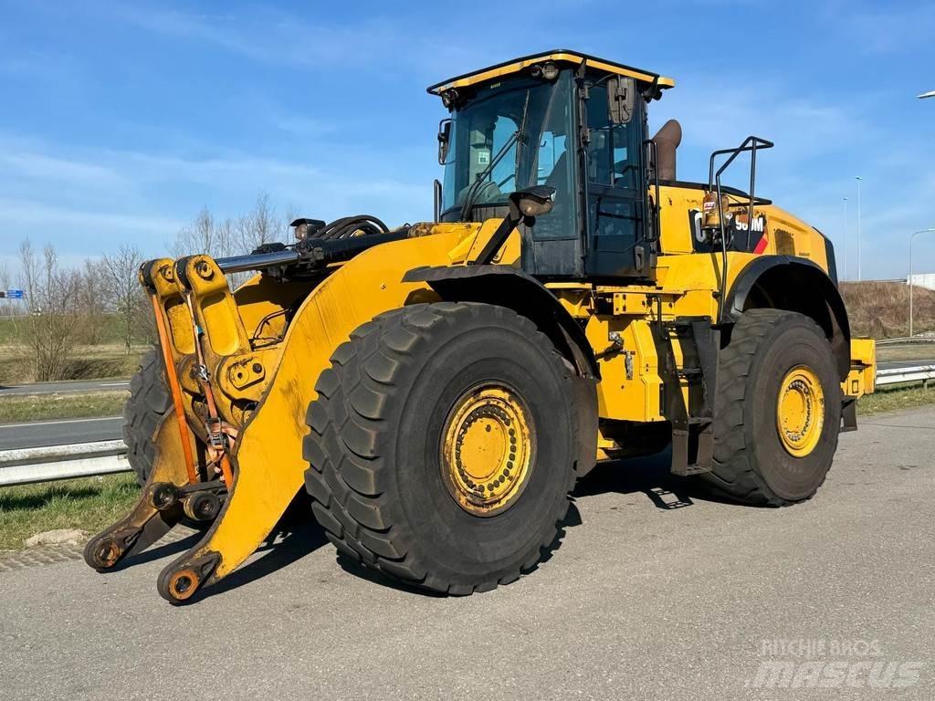 CAT 980M Incarcator pe pneuri