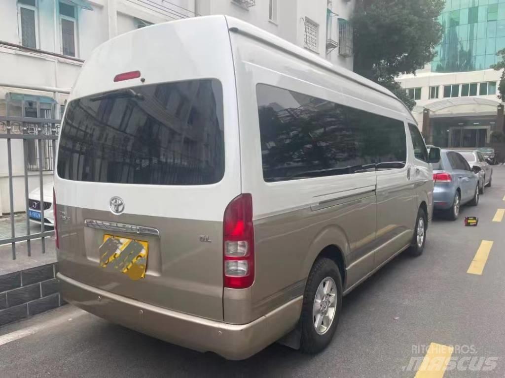 Toyota Coaster Autobuze intercity