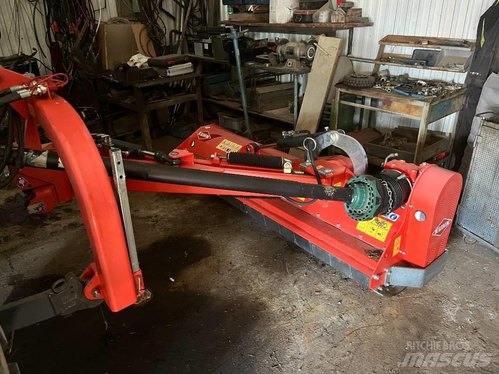 Kuhn TB 211 Cositoare