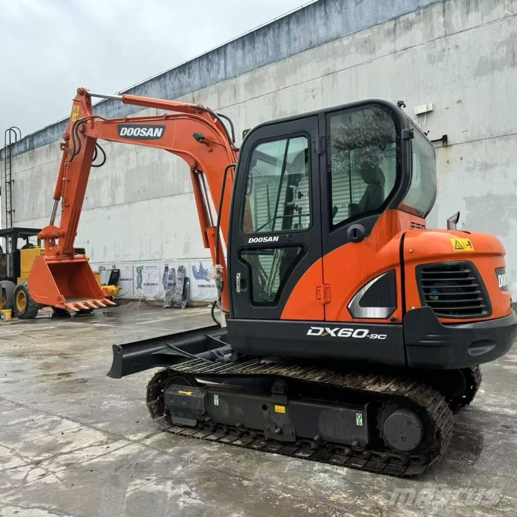 Doosan DX 60-9 C Mini excavatoare < 7t