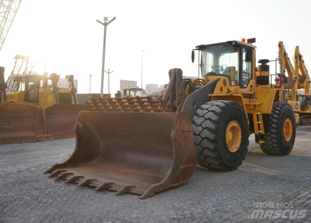 Volvo L220 F Incarcator pe pneuri