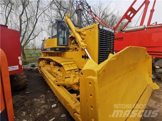Komatsu D155A Buldozere pe senile