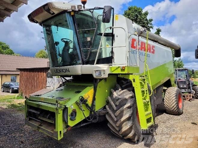 CLAAS Lexion 480 Combine de secerat