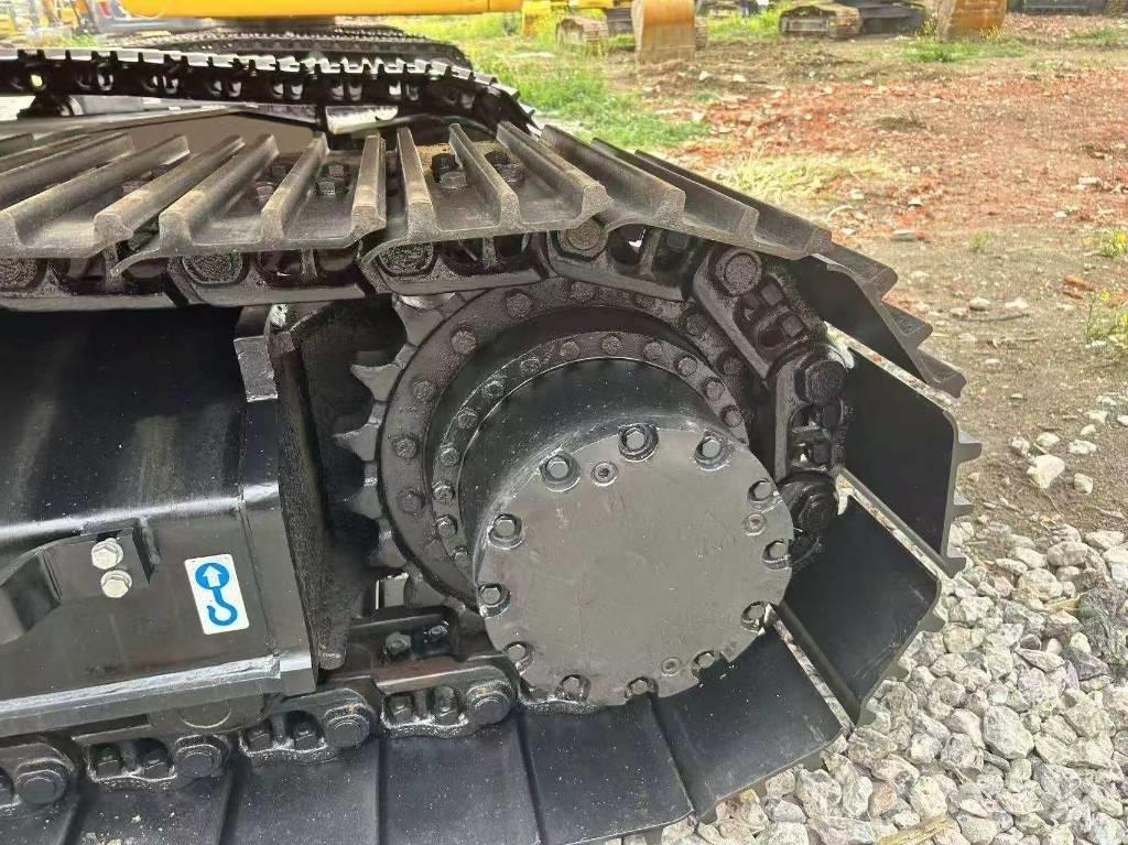 Hitachi ZX 200 Excavatoare pe șenile
