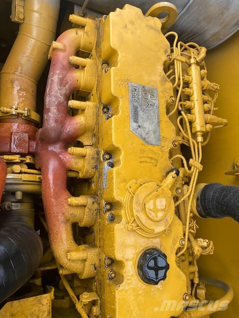 CAT 320 D Excavatoare pe șenile

