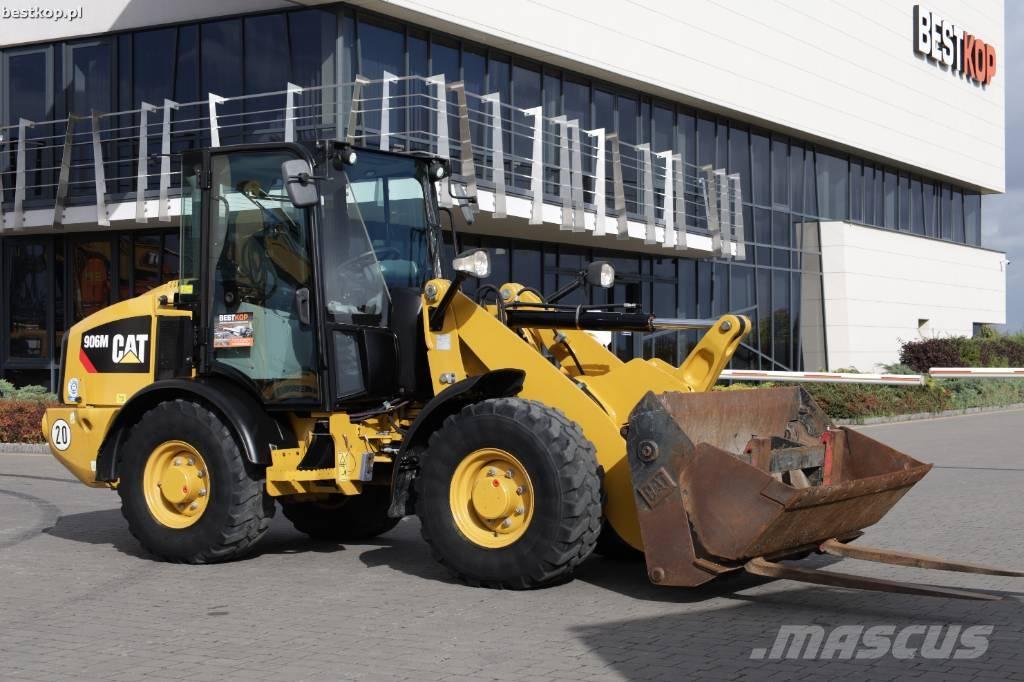 CAT 906M Incarcator pe pneuri