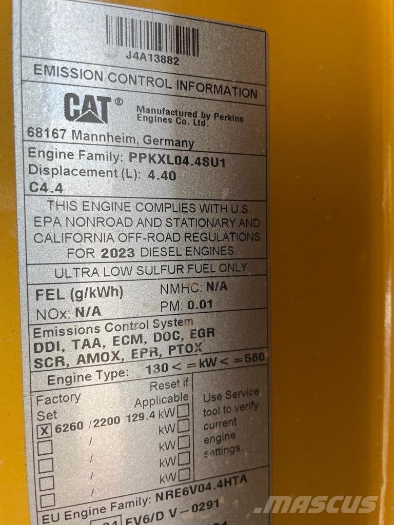 CAT MH3024 Paleta de manipulare