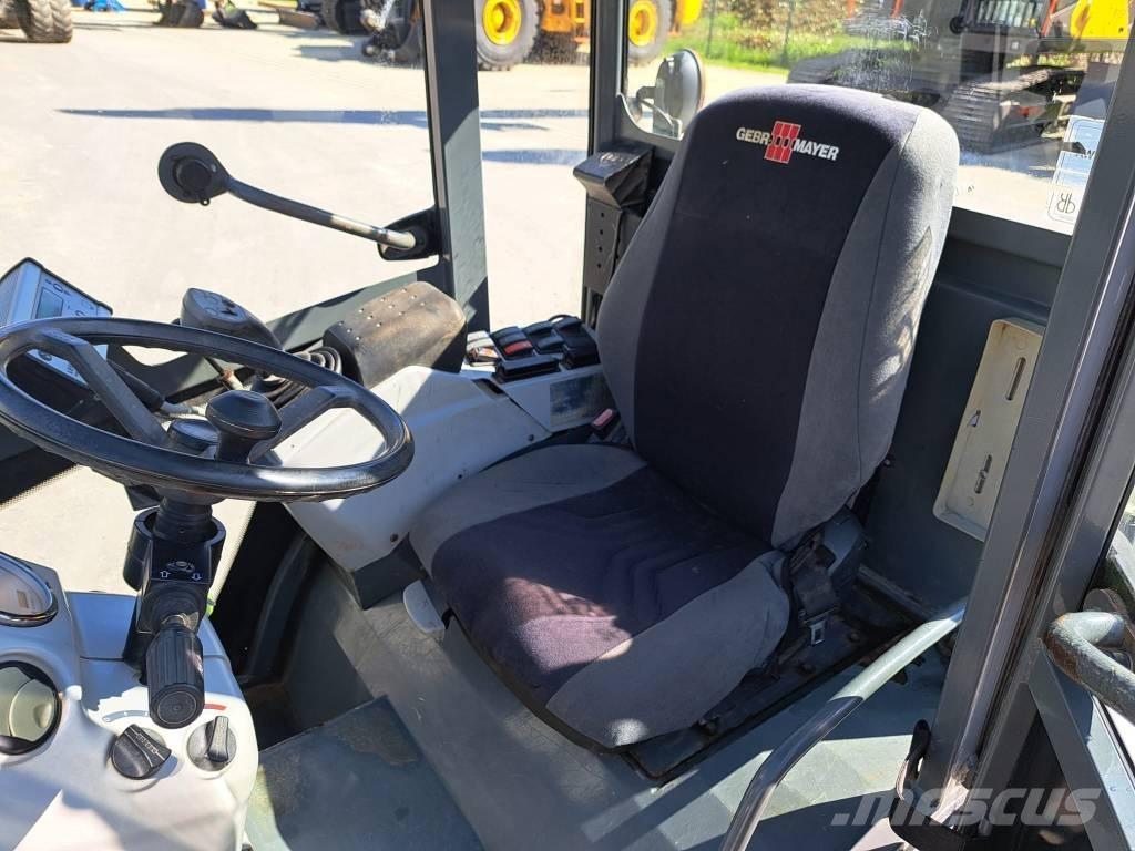 Kramer 348 Incarcator pe pneuri