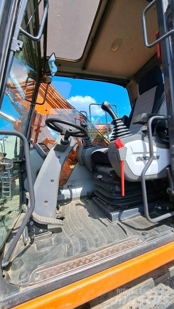 Doosan DX 160 W-3 Excavatoare cu roti