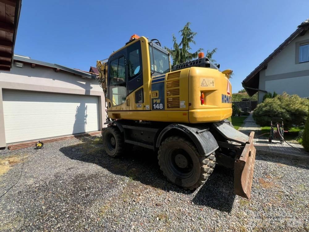 Komatsu PW 148-8 Excavatoare cu roti