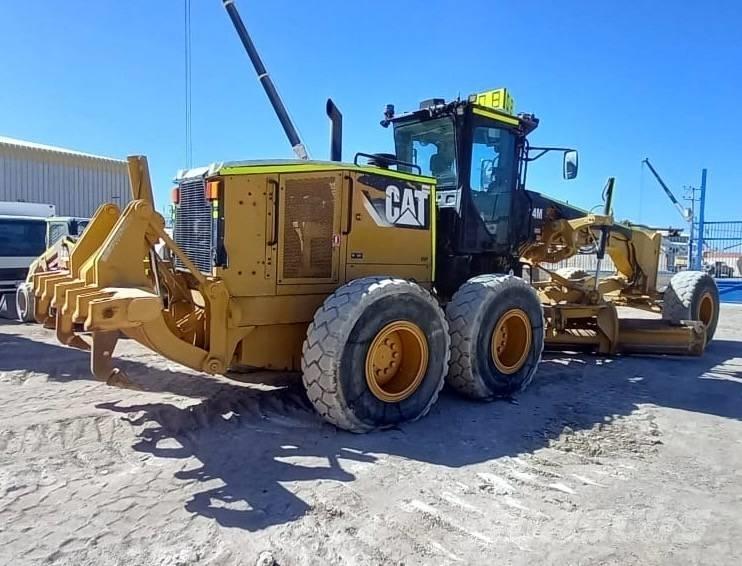CAT 14 M Gredere