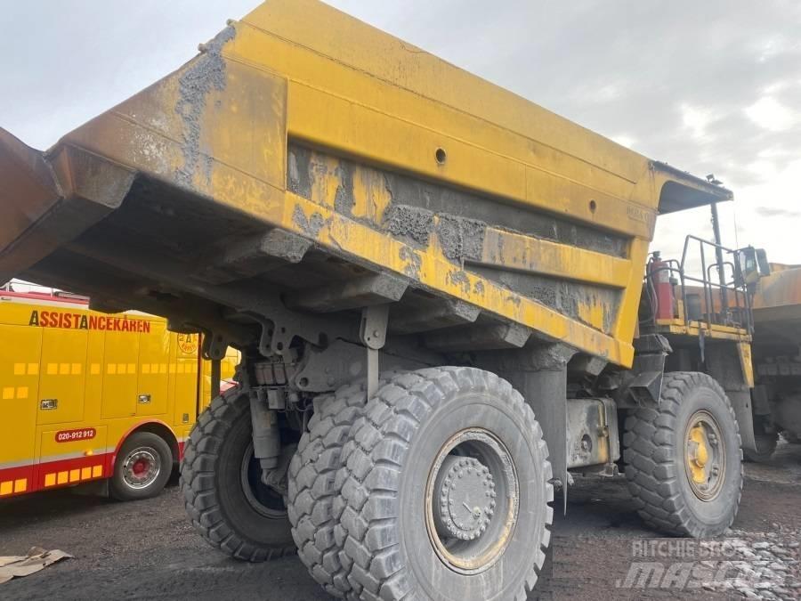 Komatsu HD405-7 Camioane cu basculante rigide