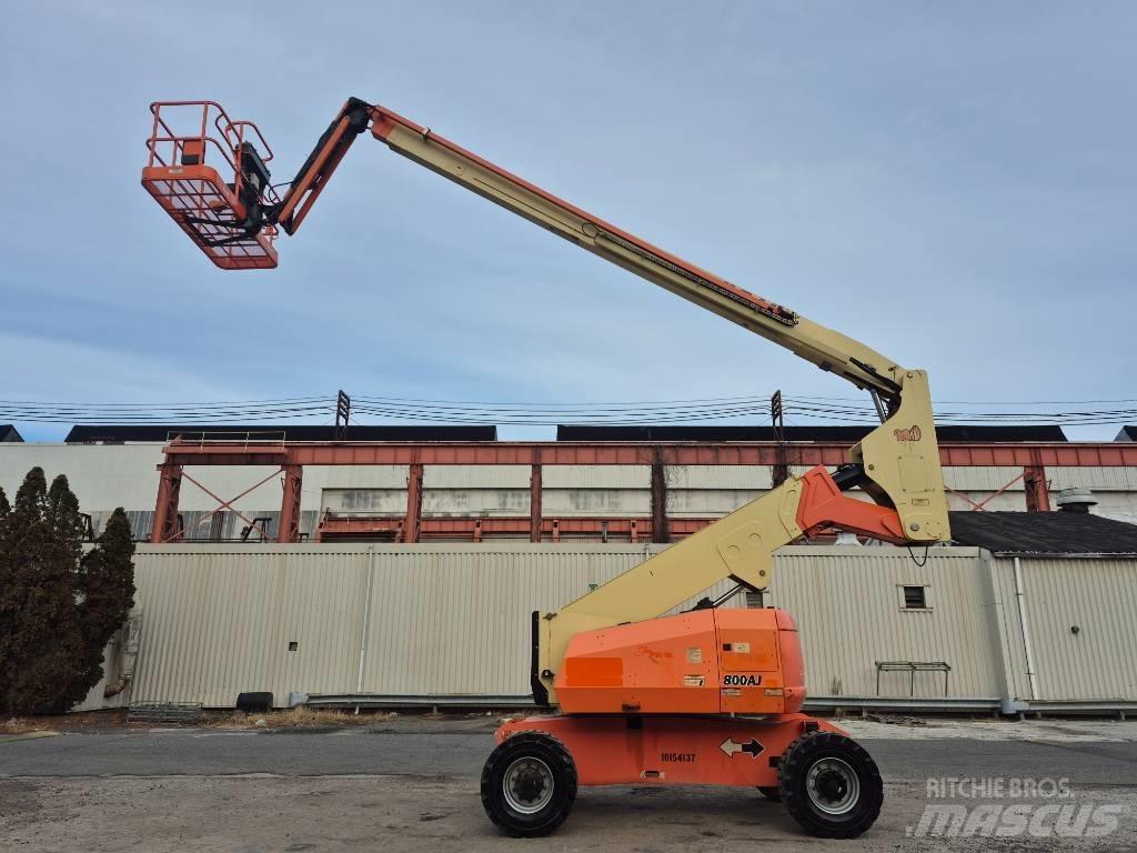 JLG 800 AJ Nacele cu brat articulat