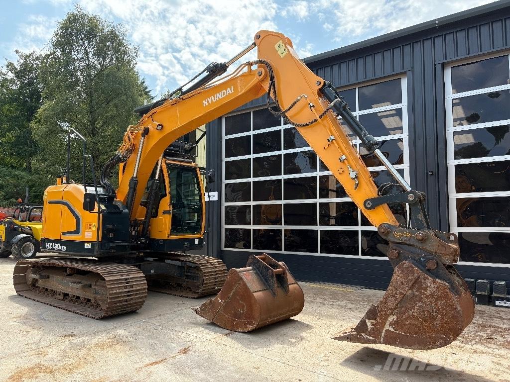 Hyundai HX 130 Excavatoare pe șenile
