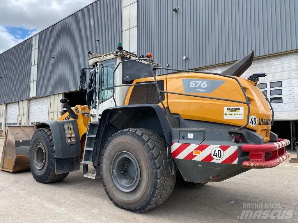 Liebherr L 576 Incarcator pe pneuri