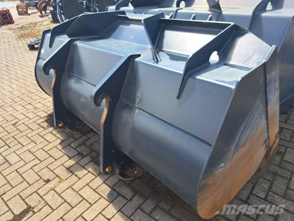 Hyundai HL955A Pistoane