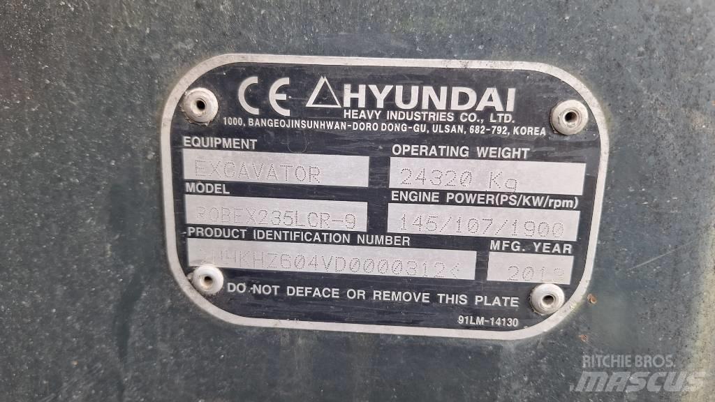 Hyundai 235 LCR-9 Excavatoare pe șenile
