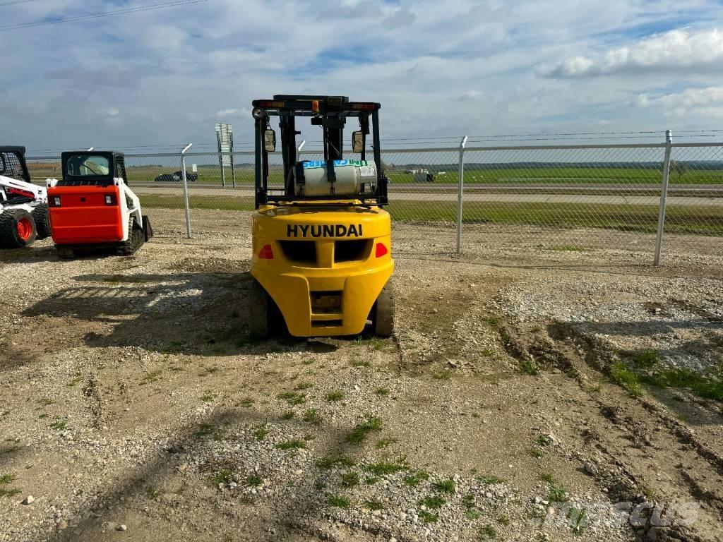 Hyundai 45 L-7 A Strivuitoare-altele