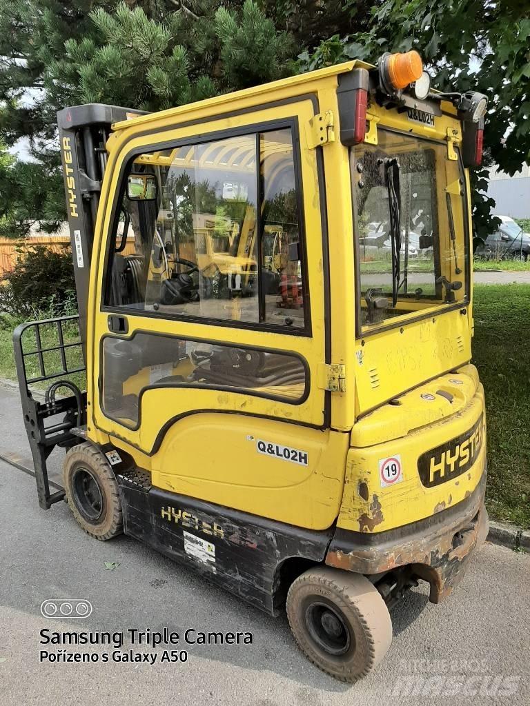 Hyster J2.5XN MWB Stivuitor electric