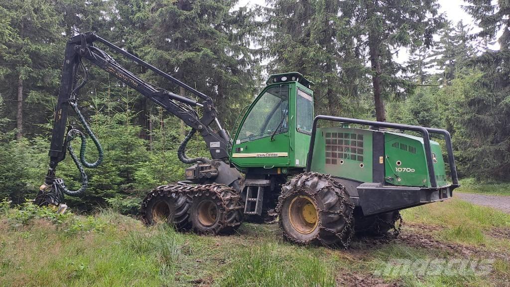John Deere 1070 D Combine forestiere