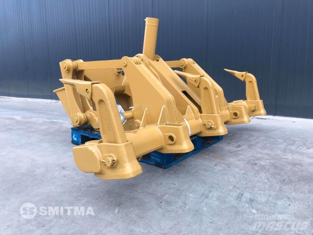 CAT 140K Scarificatoare