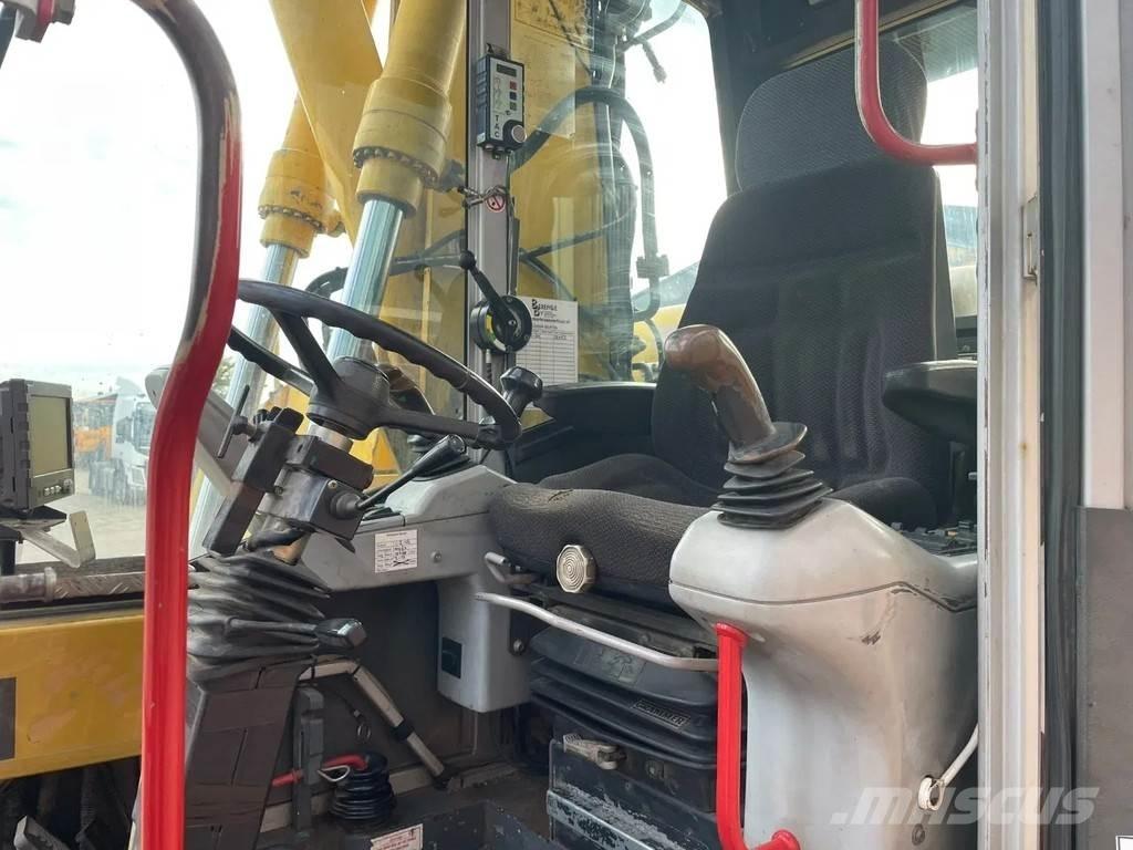 Atlas 1404K Excavatoare cu roti