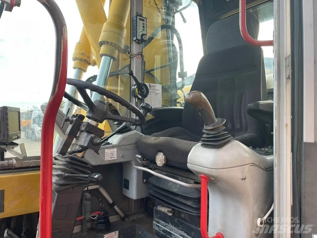Atlas 1404K Excavatoare cu roti
