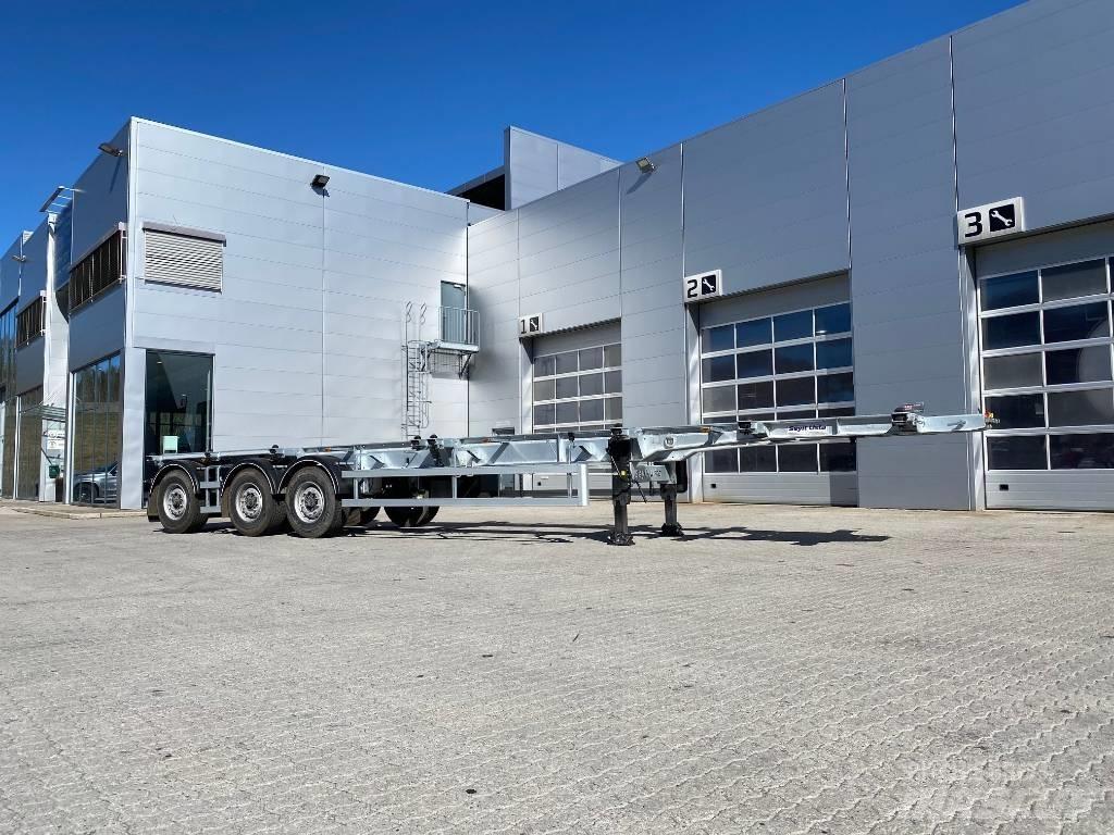 Sayet Usta Camion cu semi-remorca cu incarcator