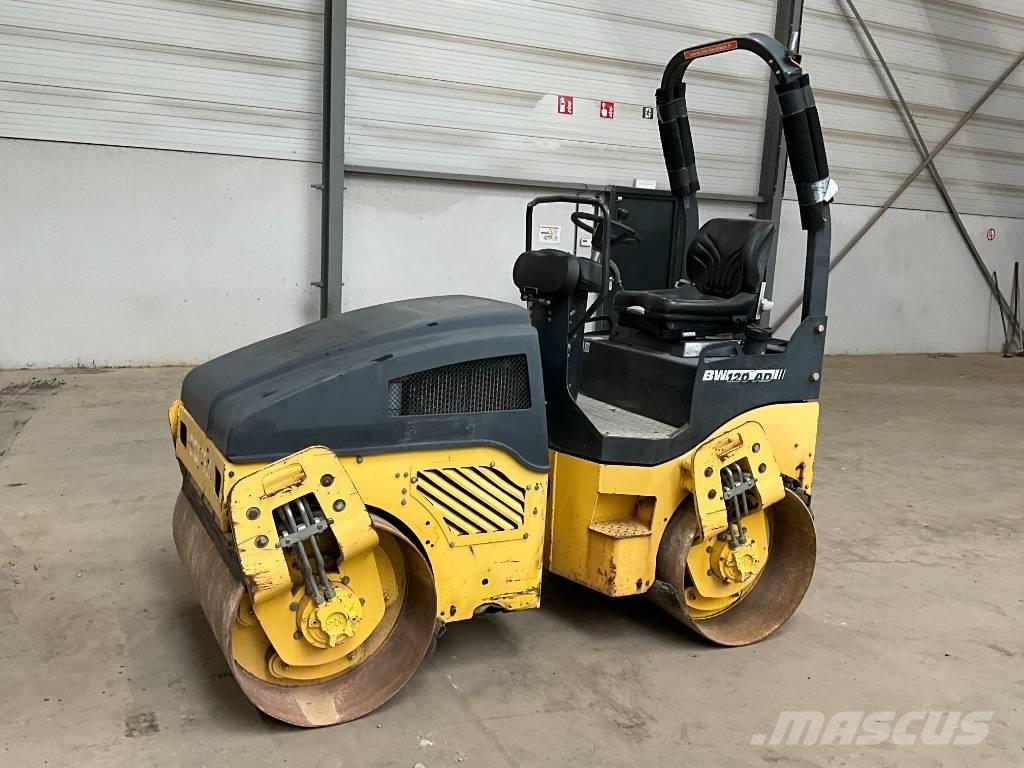 Bomag BW 120 AD-4 Cilindri compactori dubli