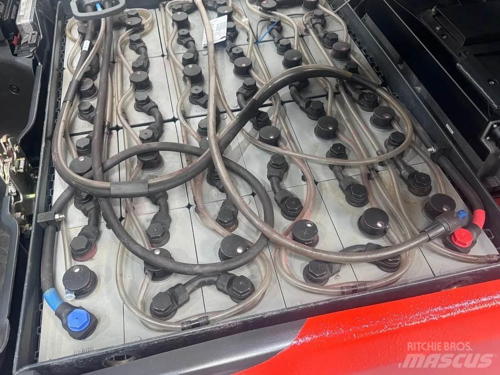 Linde 386 E 16-02 Stivuitor electric