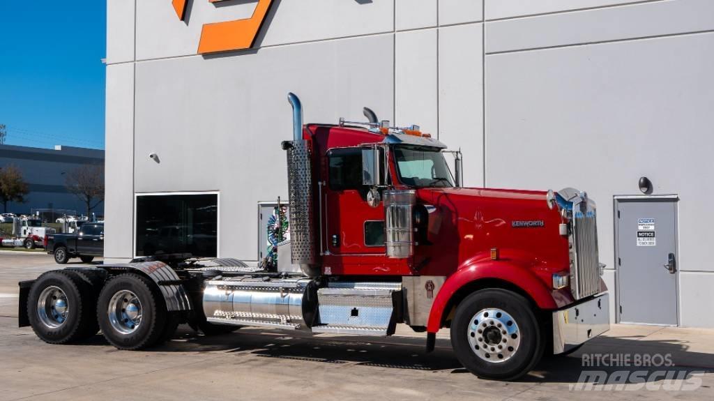 Kenworth W 900 Autotractoare