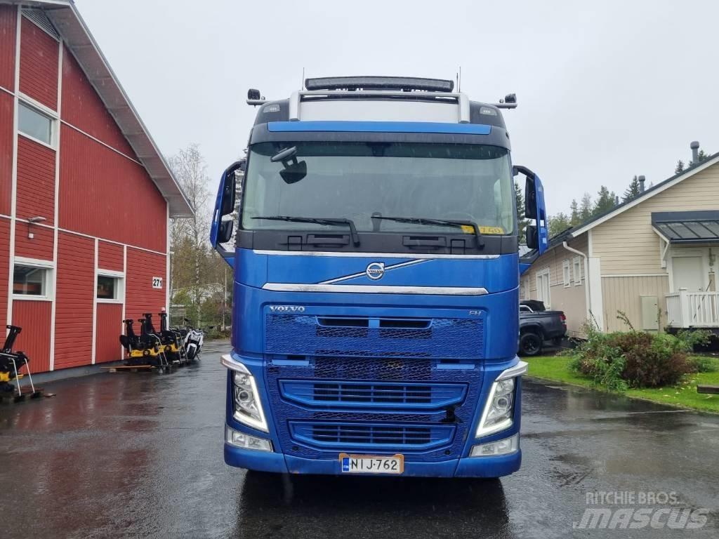 Volvo FH Camion pentru lemne