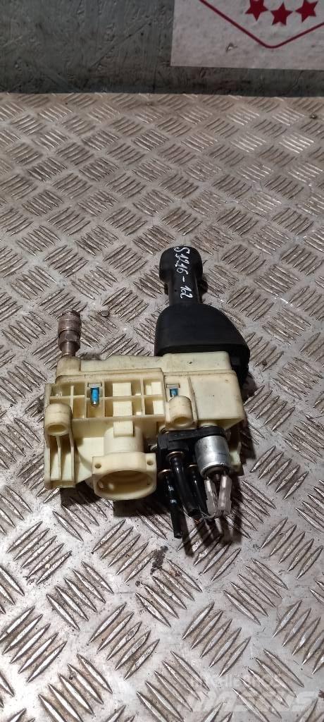 Scania R 440  1882115 Cabine si interior