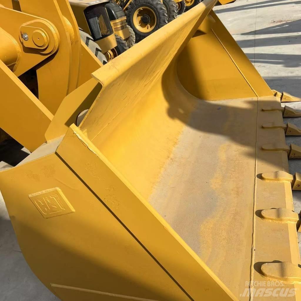 CAT 966 H Incarcator pe pneuri