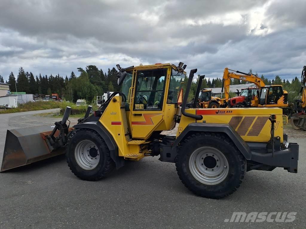 Wille 855 Incarcator pe pneuri