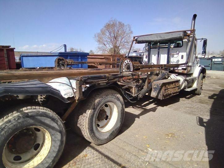 Freightliner M2 Camioane Demontabile