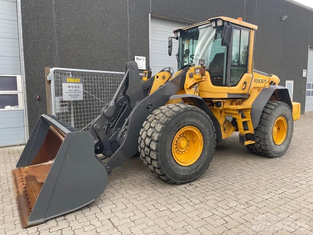 Volvo L90F Incarcator pe pneuri