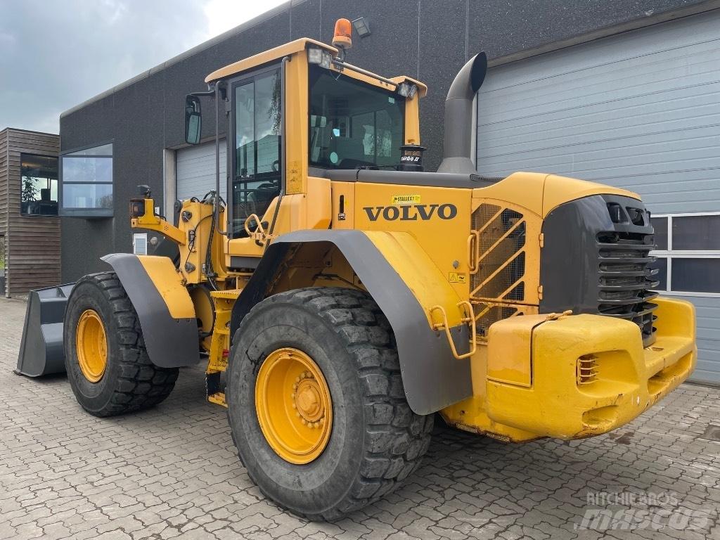 Volvo L90F Incarcator pe pneuri